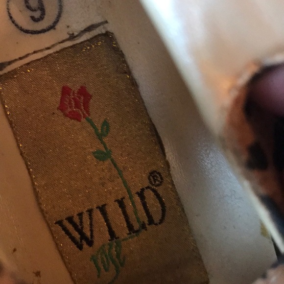 Wild Brand Lace Up Sexy Heels Cheetah Shoes size 9 - Picture 5 of 5